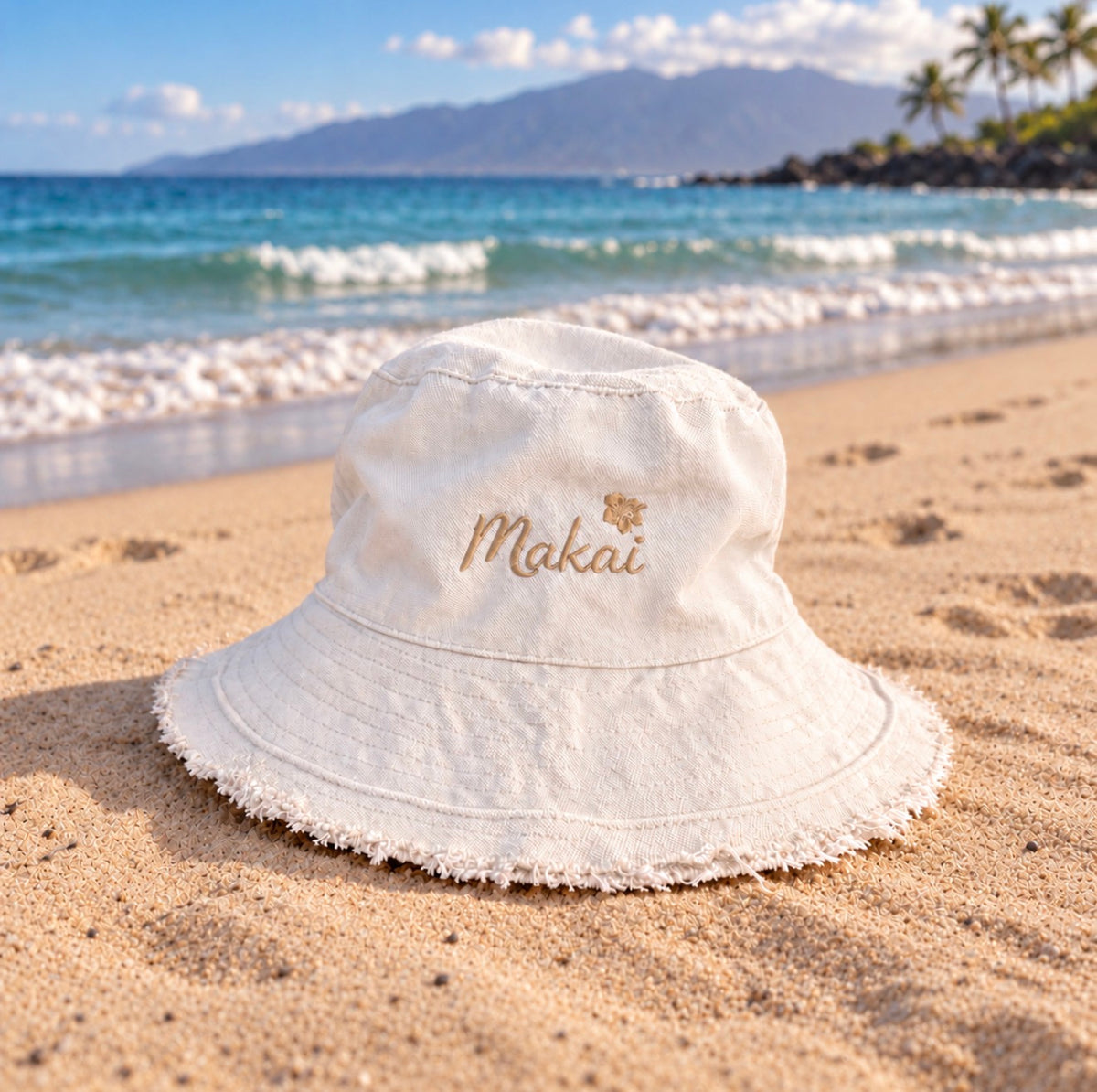Coconut White Bucket